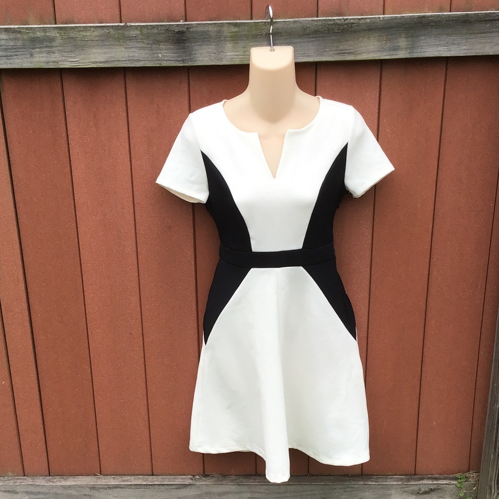 Summer Fit & Flair Color Block Dress, Attention, XS